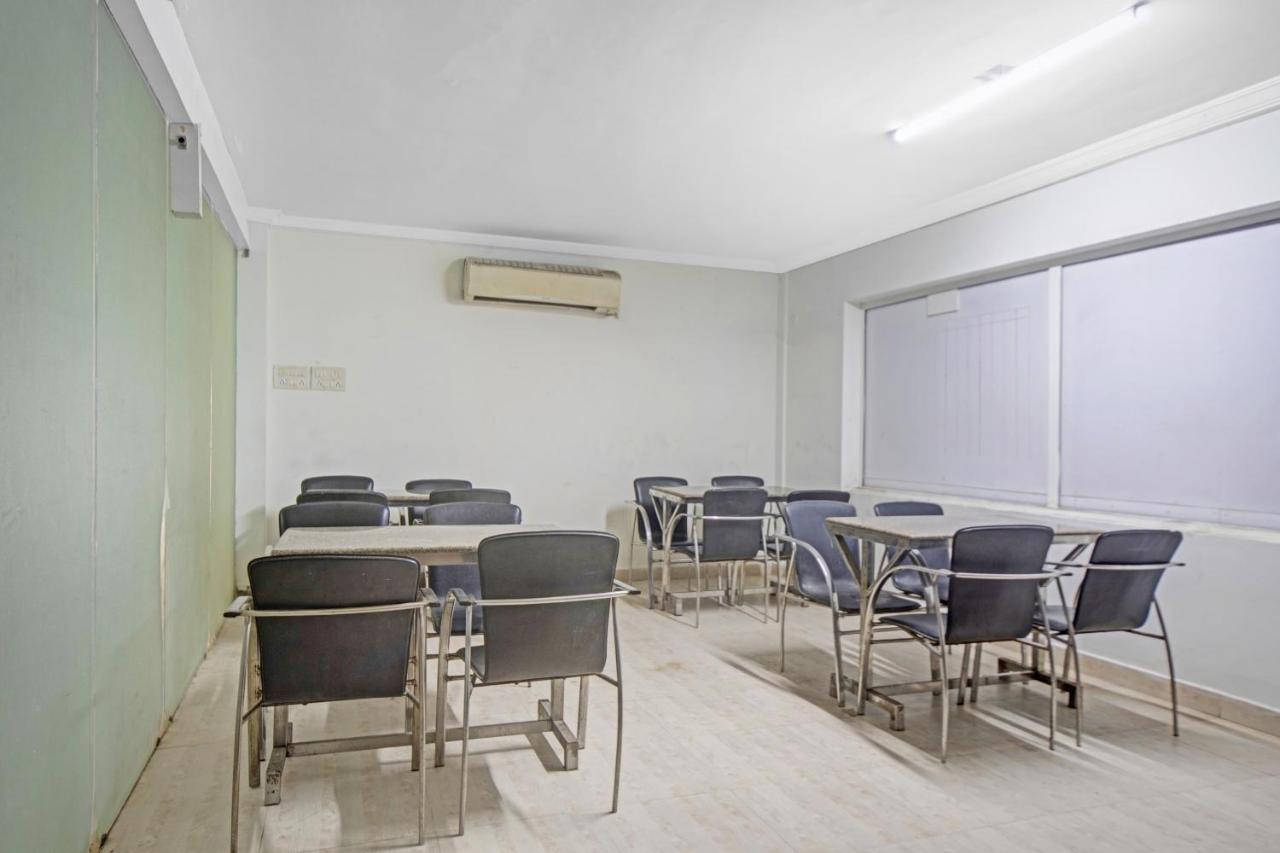 Townhouse 834 Jp Paradise Near Pvr Cinemas Skywalk Chennai Esterno foto